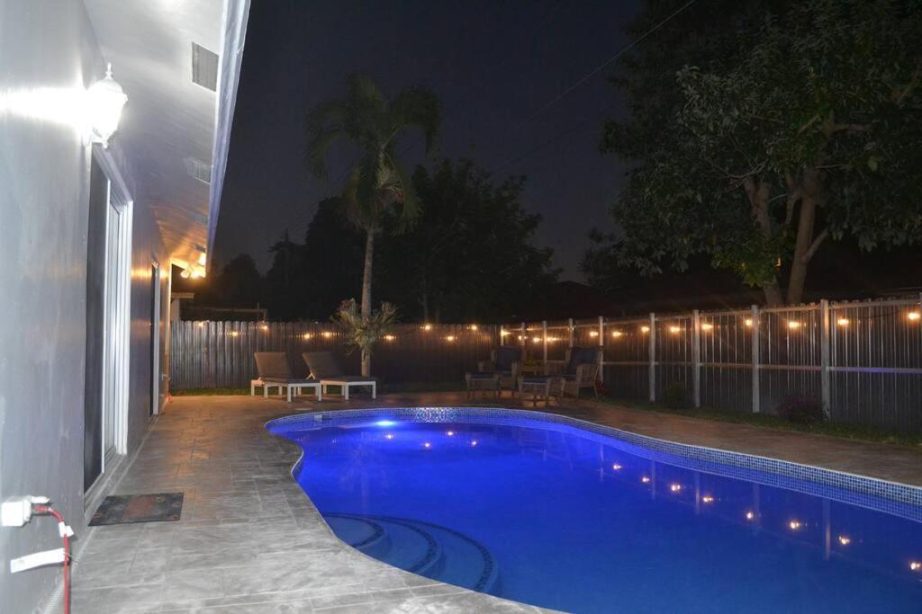 Spacious 4 Bedrooms, 2 Bathroom House With Pool Miramar Exteriör bild
