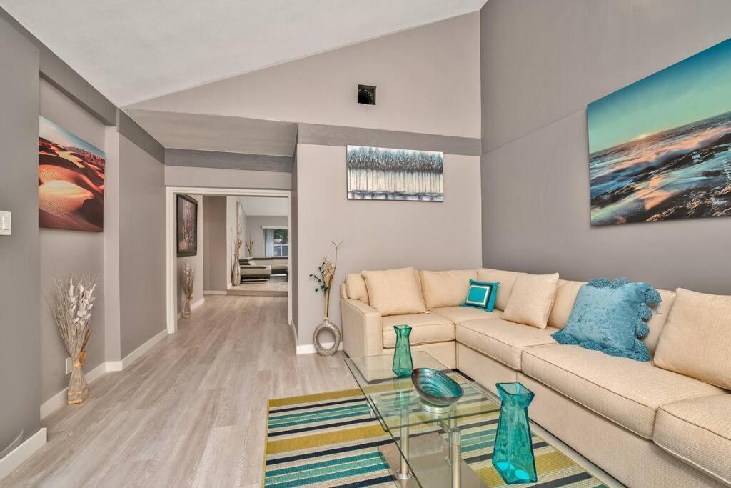 Spacious 4 Bedrooms, 2 Bathroom House With Pool Miramar Exteriör bild