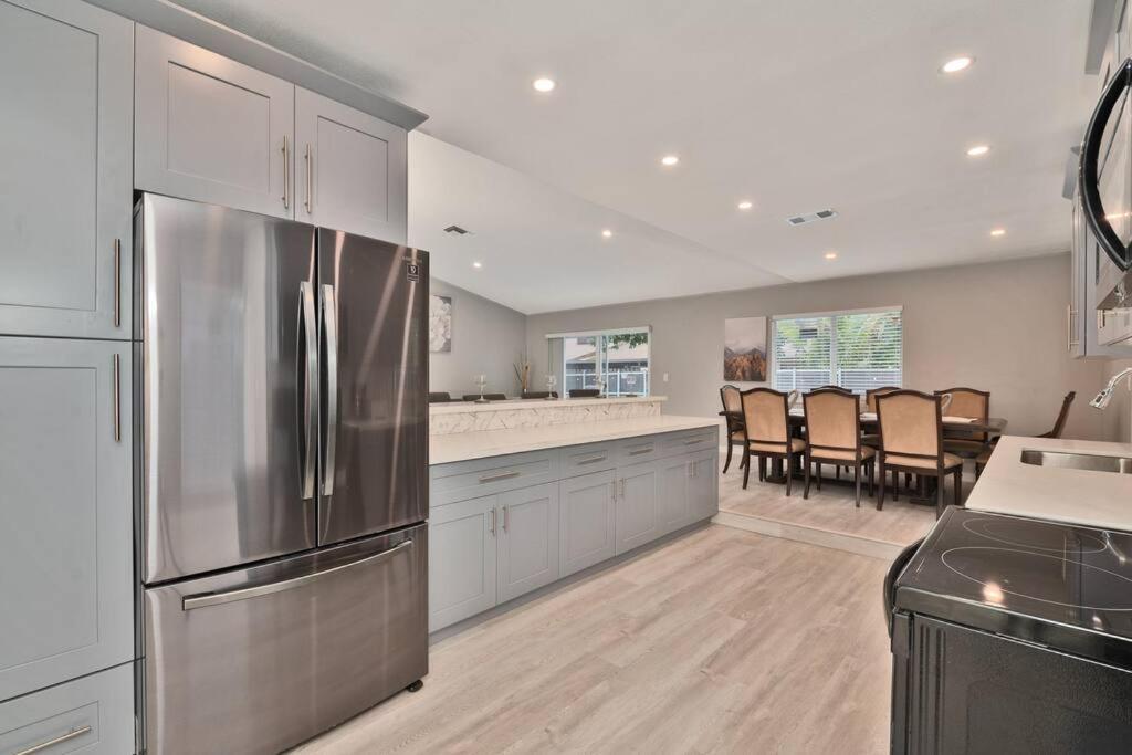Spacious 4 Bedrooms, 2 Bathroom House With Pool Miramar Exteriör bild