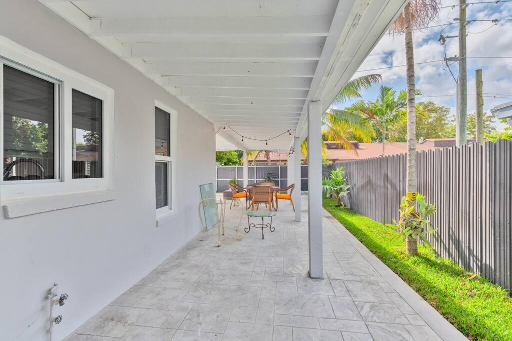 Spacious 4 Bedrooms, 2 Bathroom House With Pool Miramar Exteriör bild